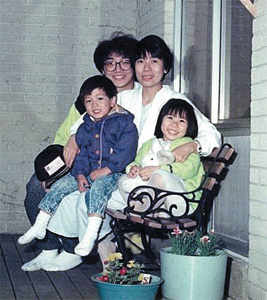 90年代Peter Wong在加拿大全家福