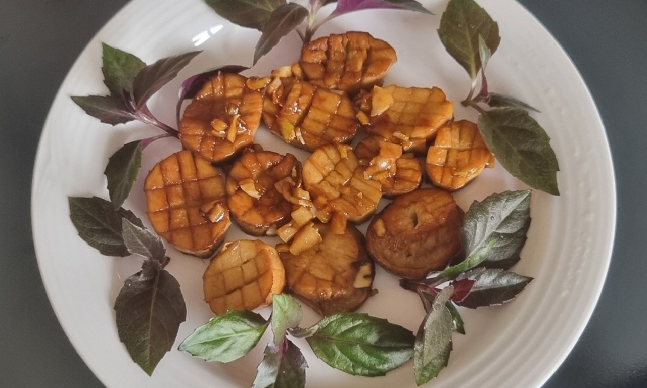 2025-04-eu_web-pg32-a