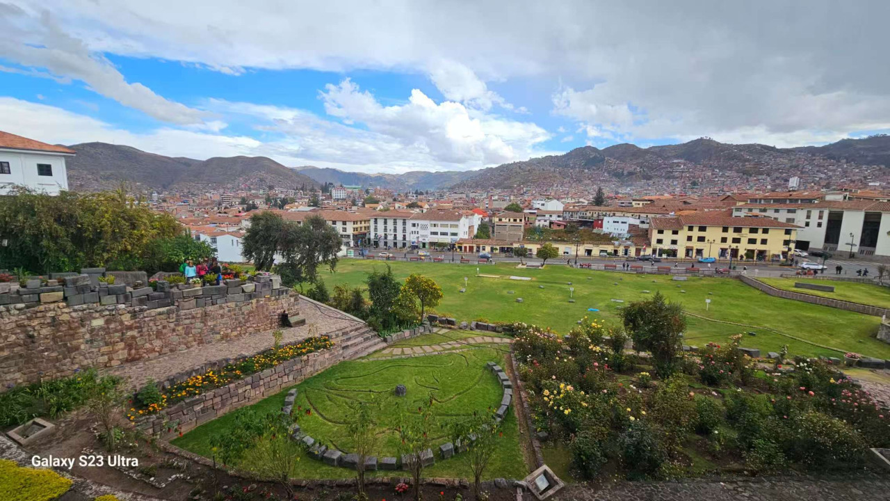 穿越歷史的旅程：從網紅打卡到心靈體驗，探尋秘魯建築背後「壓抑與掙扎」的真實